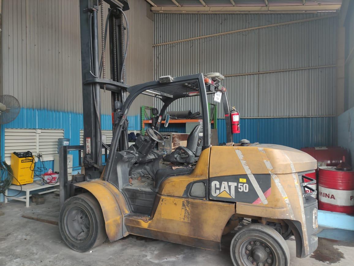 WhatsApp Image 2025-04-21 at 10.07.48 (1) DP50N Forklift Diesel Caterpillar
