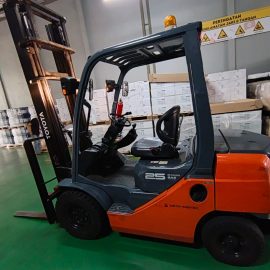 Toyota Forklift 60-8FD25 FV500