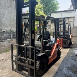 Toyota Forklift 8FD25 (6 Meter)