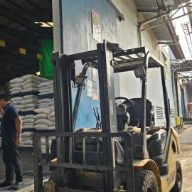Komatsu Forklift FD25C-17