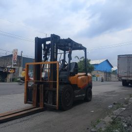 TCM Forklift FD30T3CZ