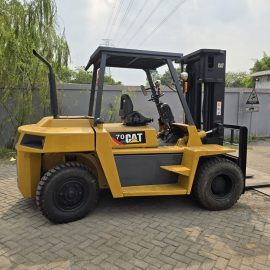 Caterpillar Forklift DP70